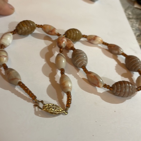 Botswana Agate Necklace, hugging the neck style. - Picture 2 of 4
